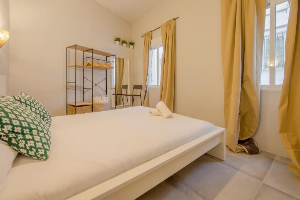 Апартаменти Cool Deluxe Interior Design A 2 Min De Gran Via Мадрид Екстер'єр фото